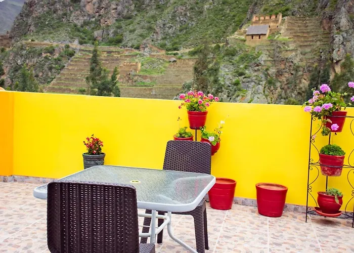 In - Intitambo Three Star With Panoramic View Of The Mountains